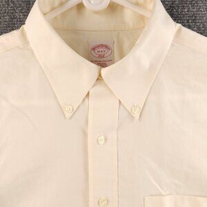 Brooks Brothers 16 32/33 Non-Iron Button-Down Cotton Yellow Pocket Shirt Solid